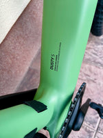 FÉLÁR ALATT! 2026-os Mondraker Dusty S Carbon elektromos gravel bicaj