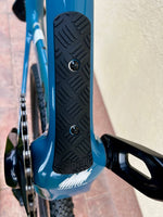 ÚJ! 2026 Cinelli King Zydeco II gravel SRAM Rival AXS XPLR E1 1x13s